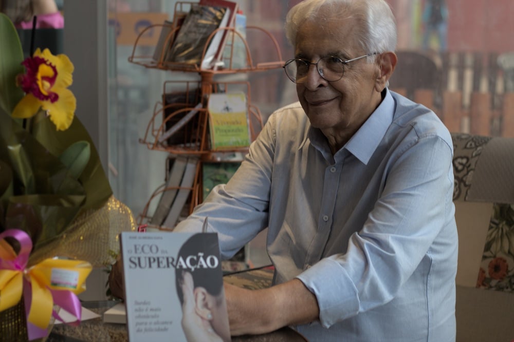 Jornalista José de Almeida Sana lança “O Eco da Superação”, obra sobre trajetória de vida e conquistas diante da surdez