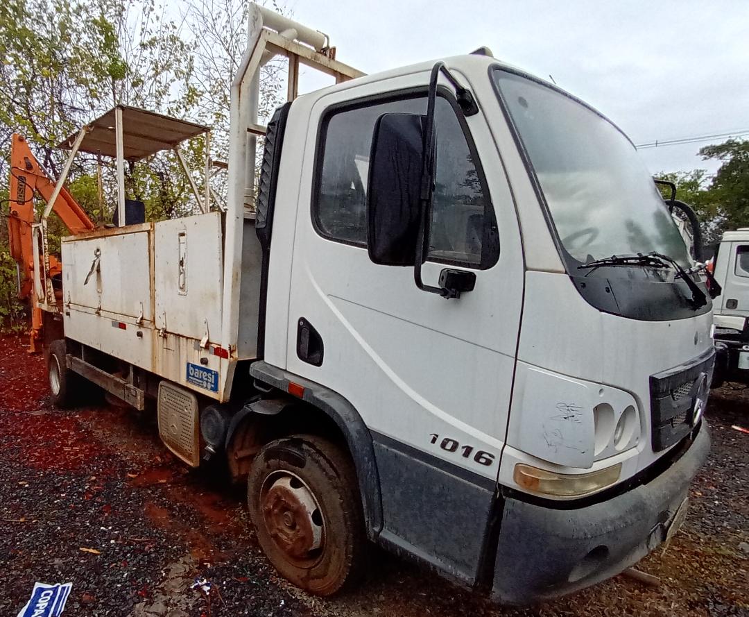A Copasa promove leilão de 152 veículos em Belo Horizonte