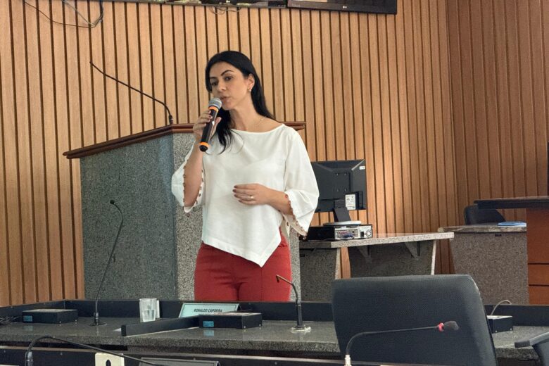Fabiana Machado afirma que dívida da Secretaria Estadual de Saúde com Itabira ultrapassa R$ 29 milhões