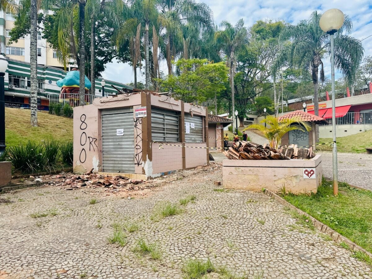 Prefeitura de Itabira inicia segunda etapa das obras de requalificação da “Praça da EEMZA”