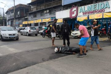 Moto x moto: acidente com motociclistas deixa trânsito lento no bairro João XXIII, em Itabira