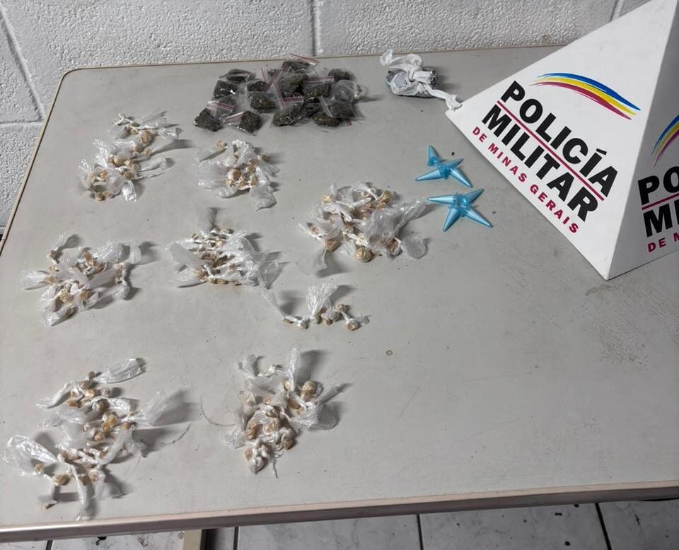 PM de Itabira encontra esconderijo de drogas em beco do Juca Rosa após denúncia anônima