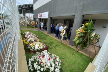Familiares e amigos dão o último adeus a Marcus Vinícius Lage Moreira, ícone da advocacia itabirana