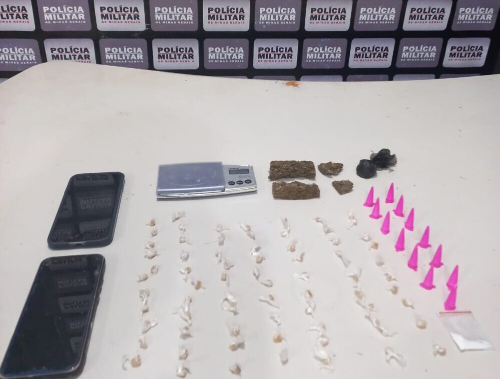 Polícia Militar prende dois homens por tráfico de drogas após denúncia anônima em Itabira