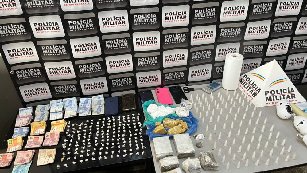Polícia Militar prende três pessoas e apreende grande quantidade de drogas em Santa Bárbara