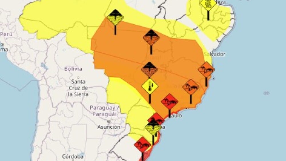 Belo Horizonte registra fortes chuvas e segue sob alerta de tempestades até domingo