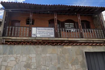 Barreiro: servidora da Polícia Civil é presa suspeita de desviar mais de 200 armas de delegacia em BH