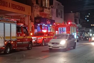 Incêndio atinge residência no bairro Colégio Batista, em Belo Horizonte