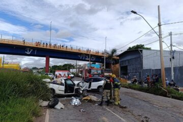 Acidente na Via Expressa deixa um morto e interdita trecho em Belo Horizonte