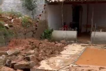 Desmoronamento atinge casa de itabirana em Betim e Defesa Civil interdita imóvel por risco de novos deslizamentos