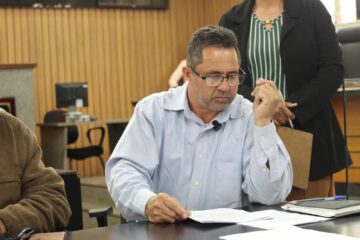 Didi do Caldo de Cana apresenta ideia de ‘Via Expressa’ em Itabira, após retirada de toda a extensão ferroviária na área urbana