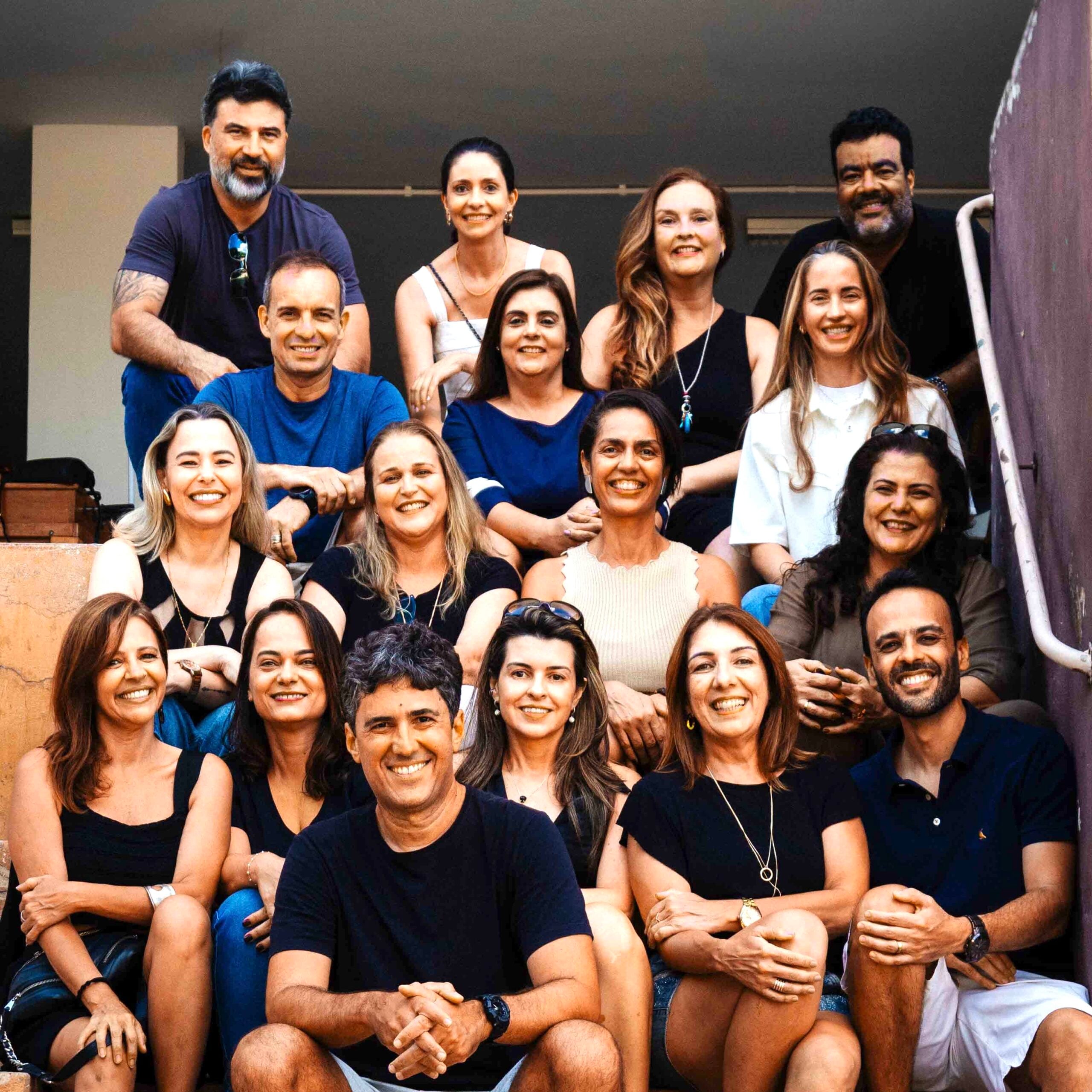 RAMPA: amigos transformam reencontro de ex-alunos da FIDE em comunidade ativa após 35 anos de história compartilhada