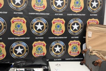 Mulher é presa com cocaína escondida em mala no Aeroporto de Confins