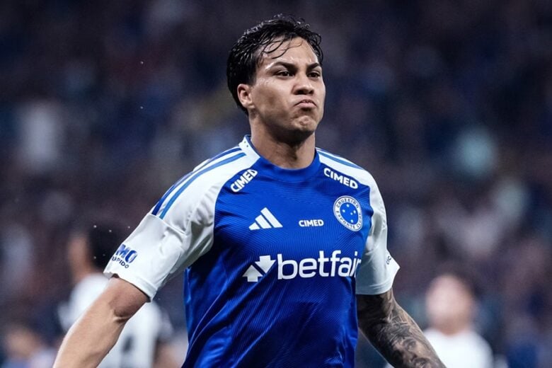 Cruzeiro vence o São Paulo e termina a noite no G-4 do Brasileirão
