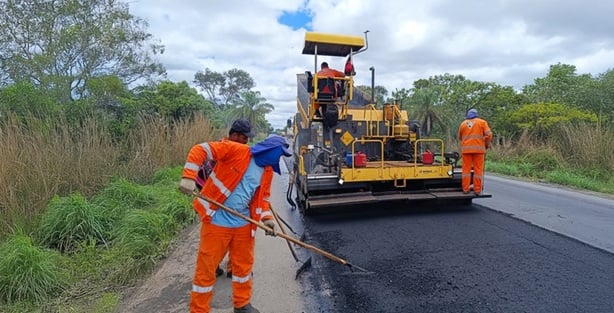 Revitalização da BR-365 entre Montes Claros e Jequitaí avança com R$ 30,6 milhões já investidos