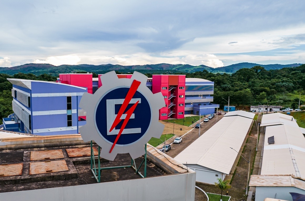 Reitor da Unifei anuncia cursos noturnos de Ciência da Computação e Inteligência Artificial para ingresso em 2026 no campus de Itabira