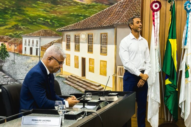 Fim do programa ou nova sintonia? Júber Madeira se despede do cargo de vereador e reforça lealdade ao governo Marco Antônio Lage