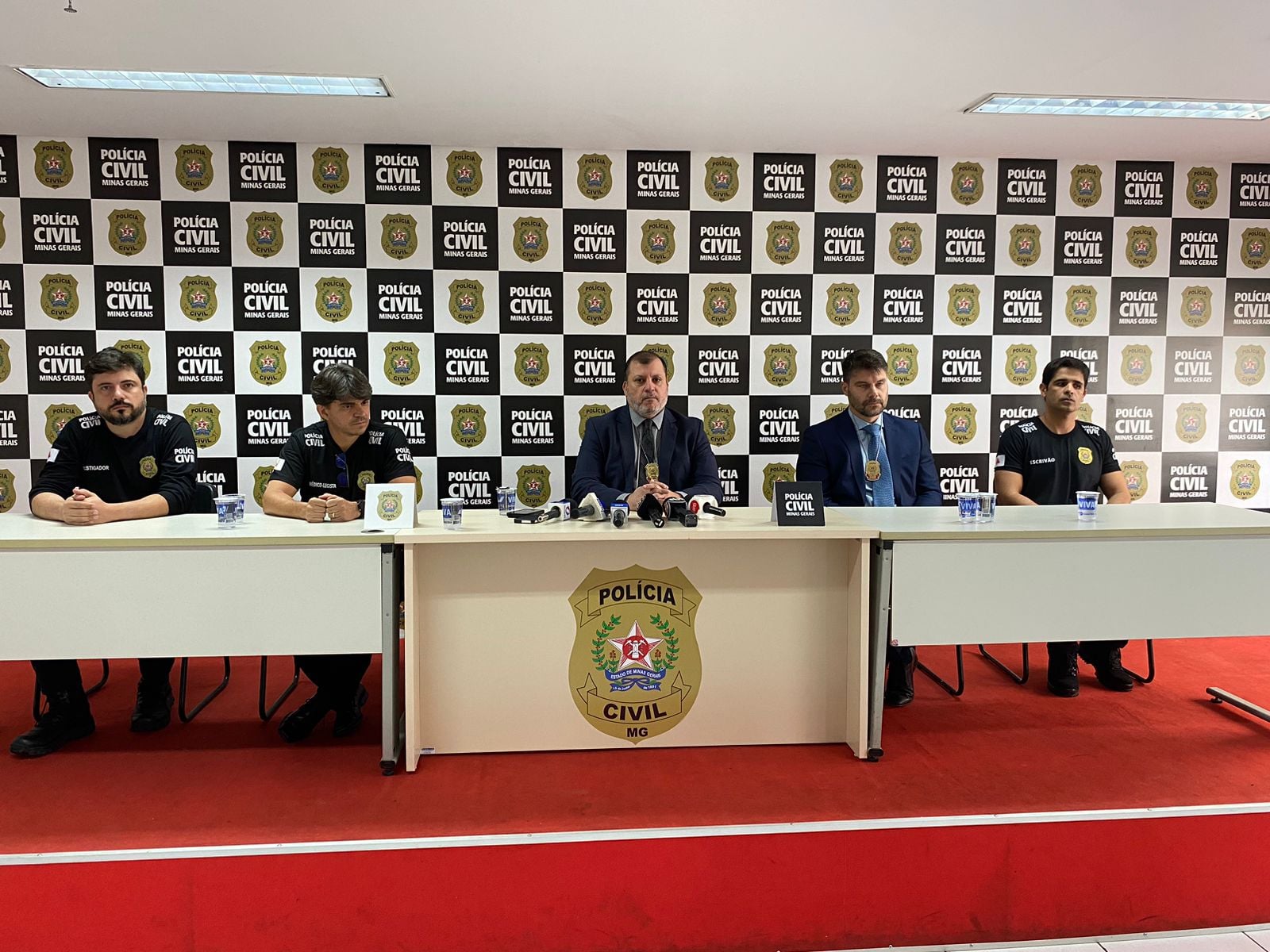 Homem é preso por feminicídio após tentar forjar acidente na MG-050