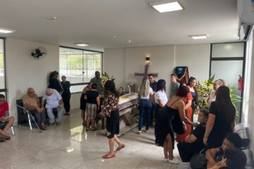 Velório de Carlos Madeira reúne familiares, amigos e sindicalistas em Itabira