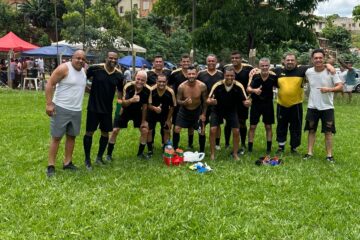 Jogo beneficente do Time Galáticos reúne mais de 400 pessoas e arrecada donativos em Itabira