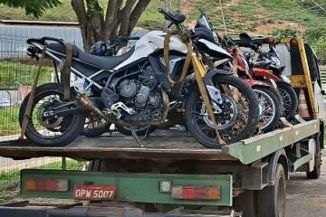 ‘Operação no Grau’: PM apreende motocicletas usadas em direção perigosa em Itabira