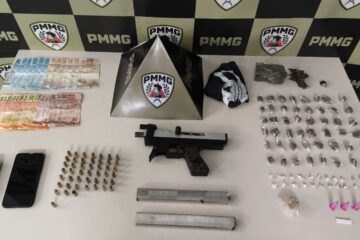 Polícia Militar prende dois homens e apreende submetralhadora após tentativa de roubo em João Monlevade