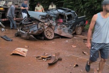 Engavetamento com dez veículos deixa ao menos sete feridos na BR-040, em Congonhas