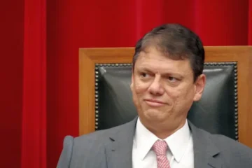 Instituto Ideia: Tarcísio de Freitas empataria com Lula no segundo turno das eleições 2026