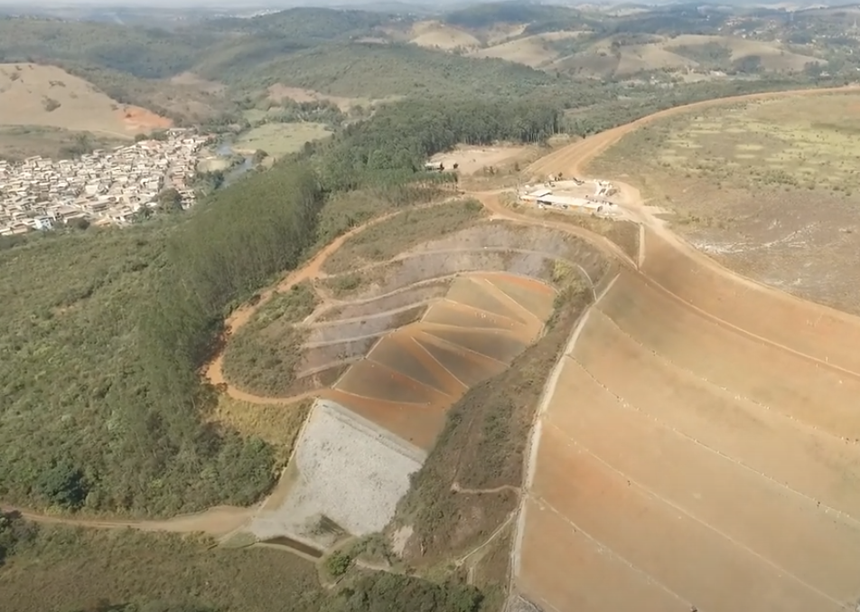 TCE suspende licenciamento de barragem da AngloAmerican por ameaçar comunidade quilombola em Conceição do Mato Dentro
