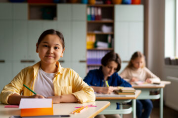 Calendário escolar de 2026 em BH prevê início das aulas em 4 de fevereiro