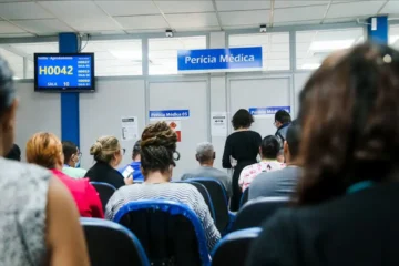 Fila do INSS chega a 3 milhões de pessoas à espera de benefícios