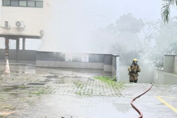 Incêndio atinge subsolo de prédio comercial no bairro Sion, em Belo Horizonte