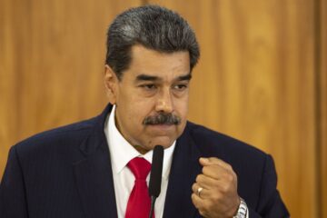 Nicolás Maduro censurou órgãos de imprensa, fechou empresas de mídia e espancou jornalistas