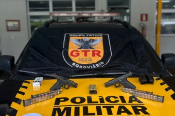 Operação policial apreende armas automáticas e drogas ligadas à disputa por pontos de tráfico na Grande BH