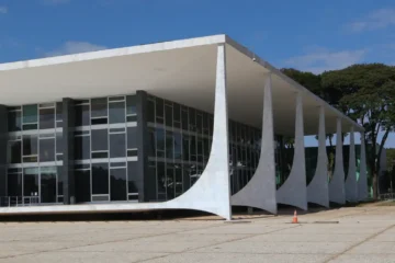 “Saída honrosa para Toffoli”: Ministros do STF defendem envio do caso Master à 1ª instância