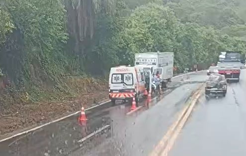 Trânsito na BR-381 testa a paciência de motoristas na volta para BH neste domingo