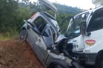 Colisão frontal entre carro e caminhão deixa três mortos na BR-381, em Jaguaraçu