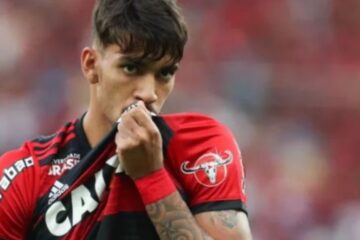 Paquetá vira a contratação mais cara da história do futebol brasileiro ao fechar com o Flamengo