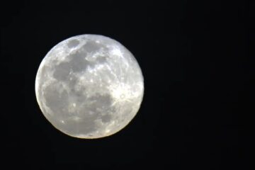 Primeira Superlua de 2026 pode ser vista neste sábado