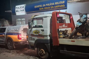 Polícia Militar prende homem por adulteração de sinal identificador de motocicleta, em Bom Jesus do Amparo