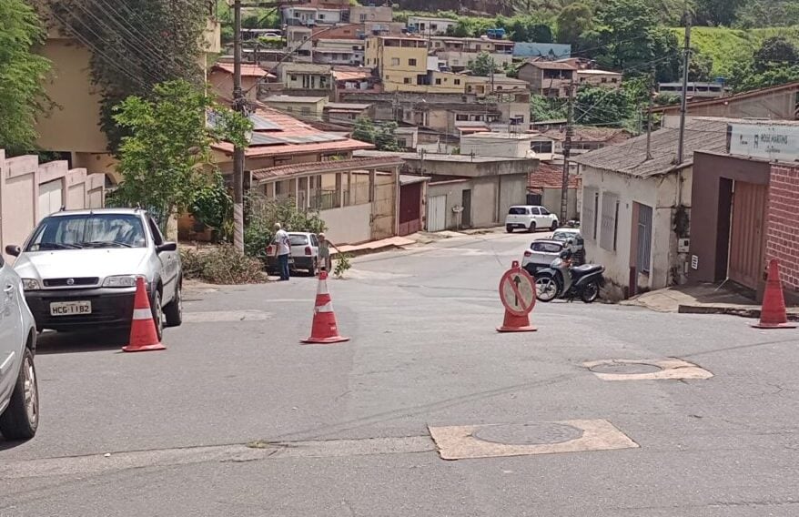 Itaurb interdita trecho da rua Alfredo Sampaio para serviço de capina e poda no bairro Pará