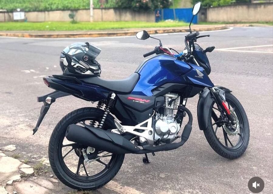 Motocicleta é furtada em estacionamento de supermercado no Centro de Itabira
