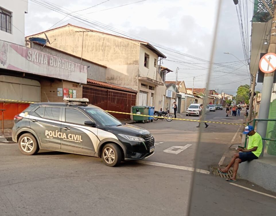 Homem é morto a tiros na rua Martita, em Itabira