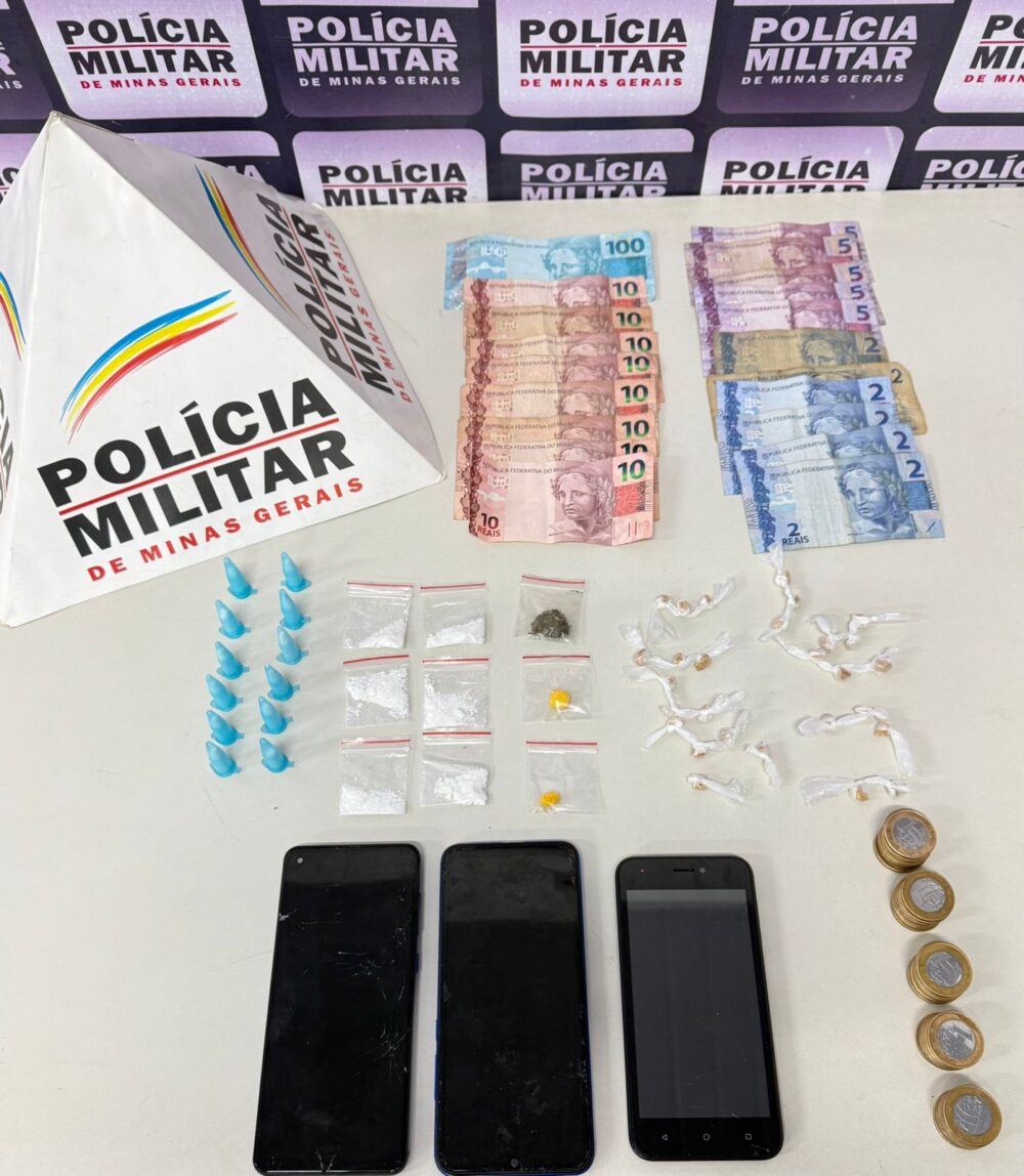 Mulher é presa por tráfico de drogas durante operação policial na Vila Santa Rosa