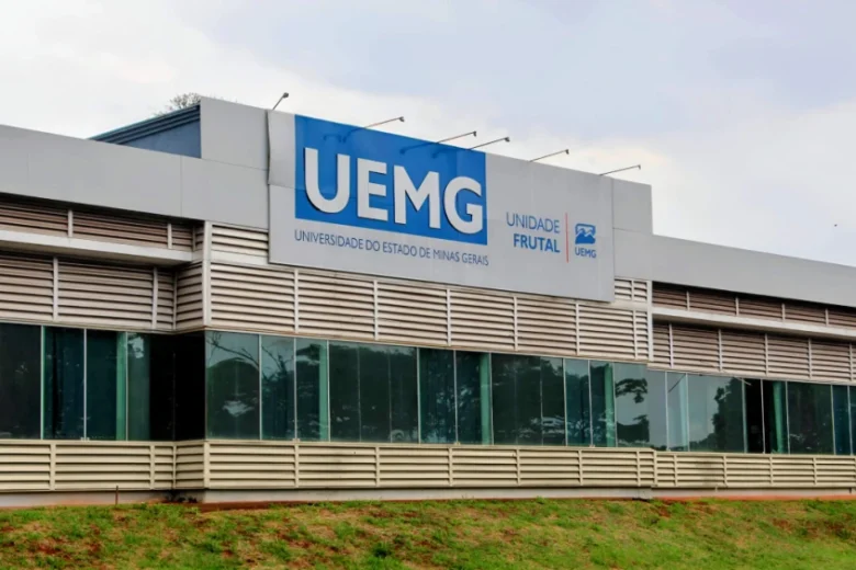 Justiça condena três estudantes da Uemg por racismo recreativo durante trote em Frutal