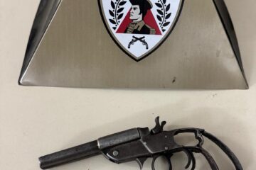 Polícia apreende arma do fogo no bairro Planalto, em João Monlevade