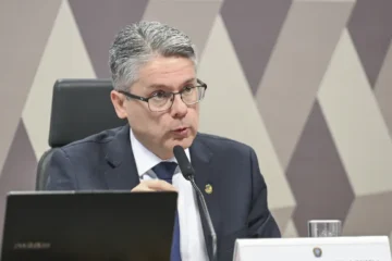 Relator da CPI do Crime Organizado pede convocações de esposa de Moraes, irmãos de Toffoli, Vorcaro e sócios do Master