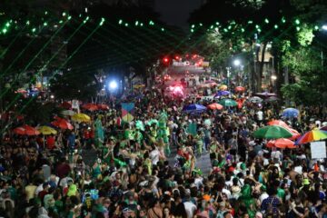 BH registra alta na procura por passagens e deve receber maior fluxo de turistas no Carnaval 2026