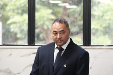 “Sou filho do Carmo e estou aqui para servir”, afirma Lico ao tomar posse na Câmara de Itabira
