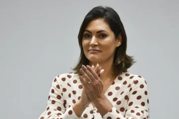 Michelle é a candidata de Bolsonaro ao Senado, diz deputado